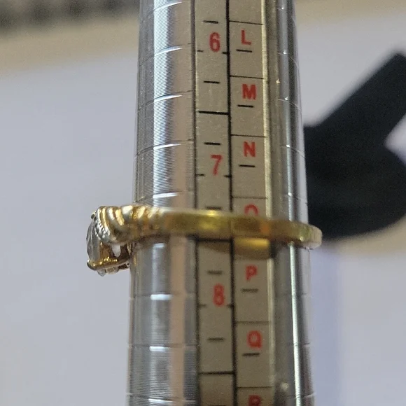 Vintage Linden Women's Ring - Picture 9 of 10